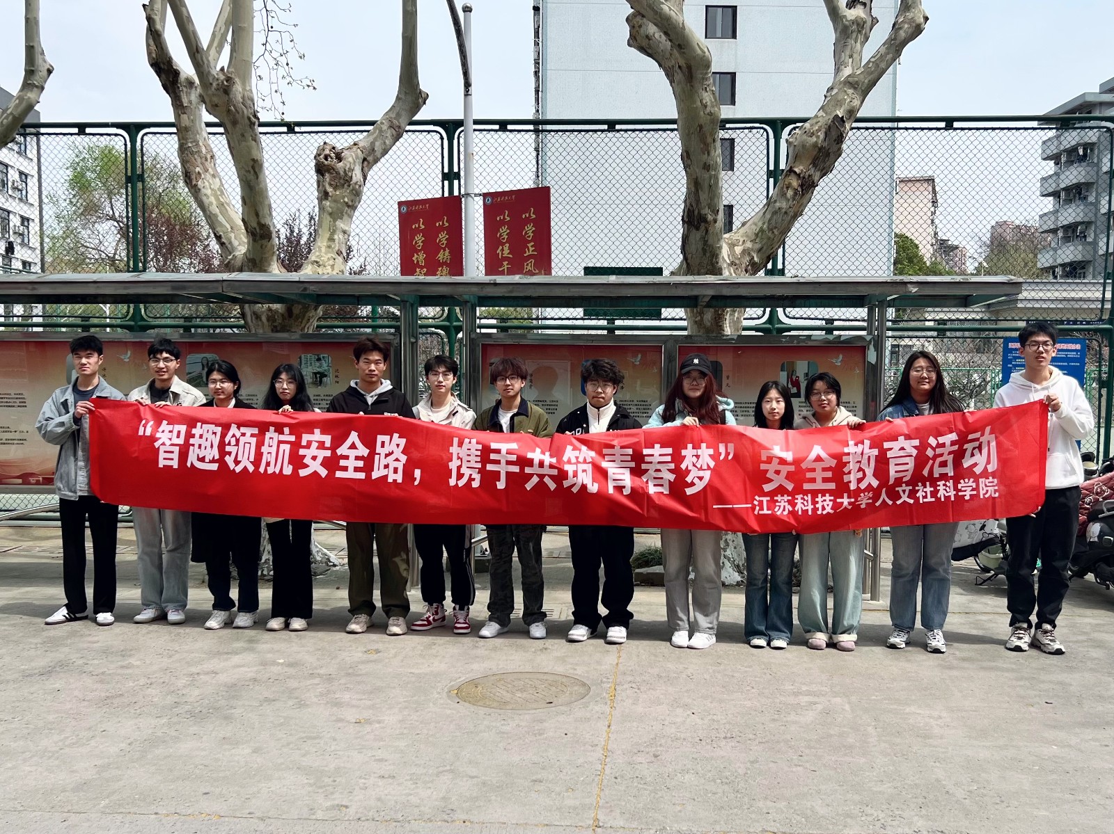 圖1.jpg